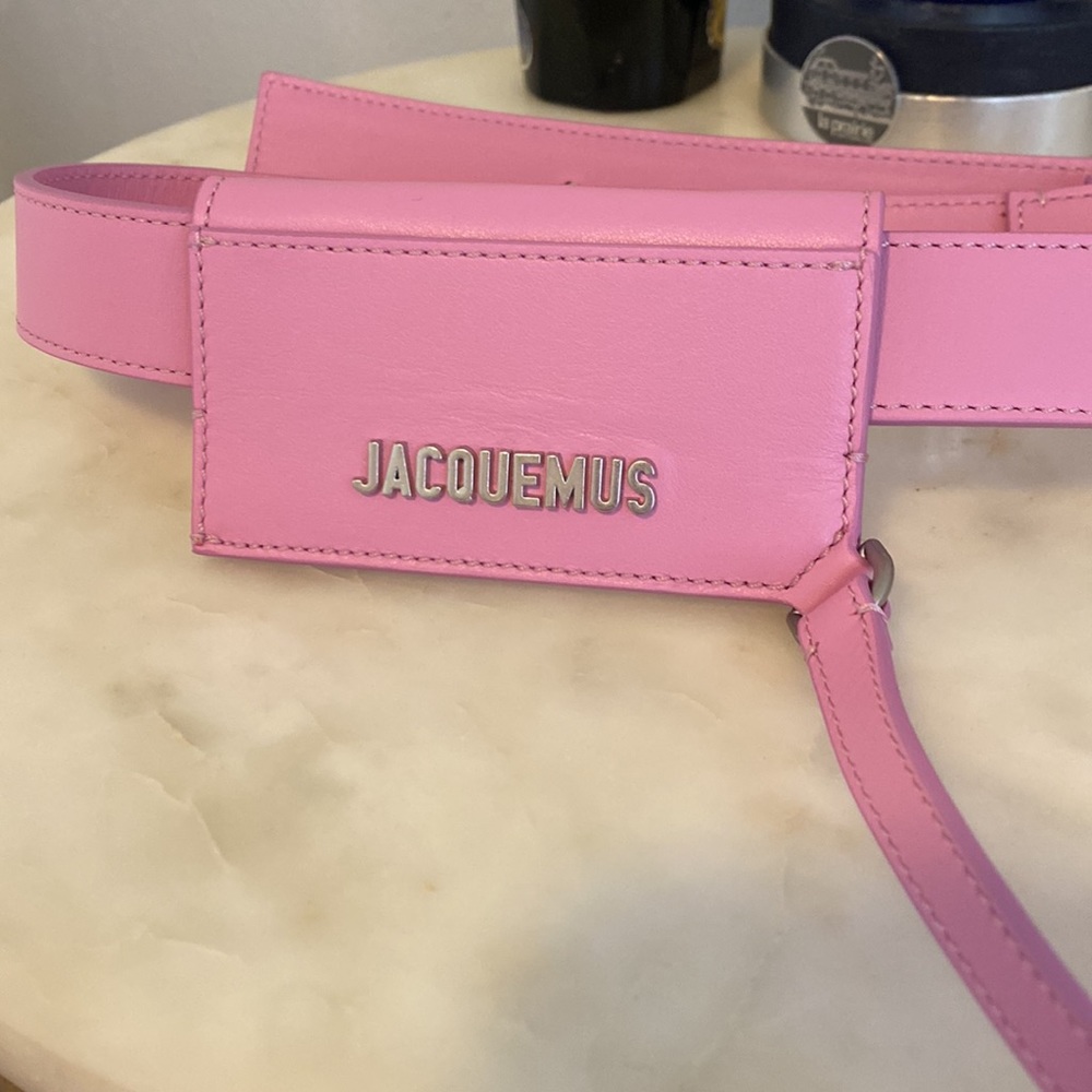 Jacquemus 2023 pink bag belt